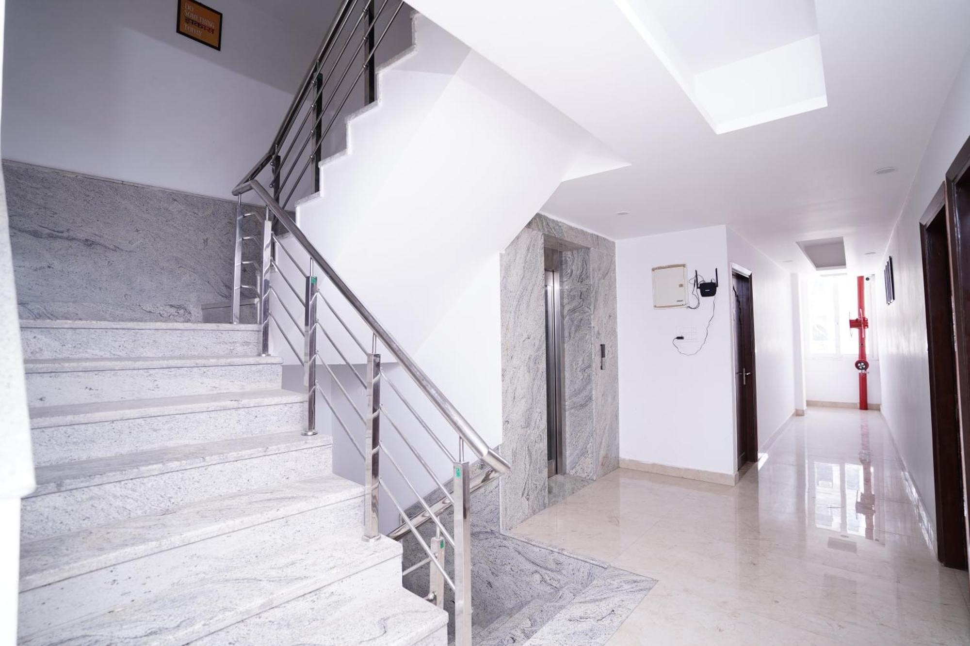 Hotel Moon Taj Near Yashobhoomi Convention Centre Δελχί Εξωτερικό φωτογραφία